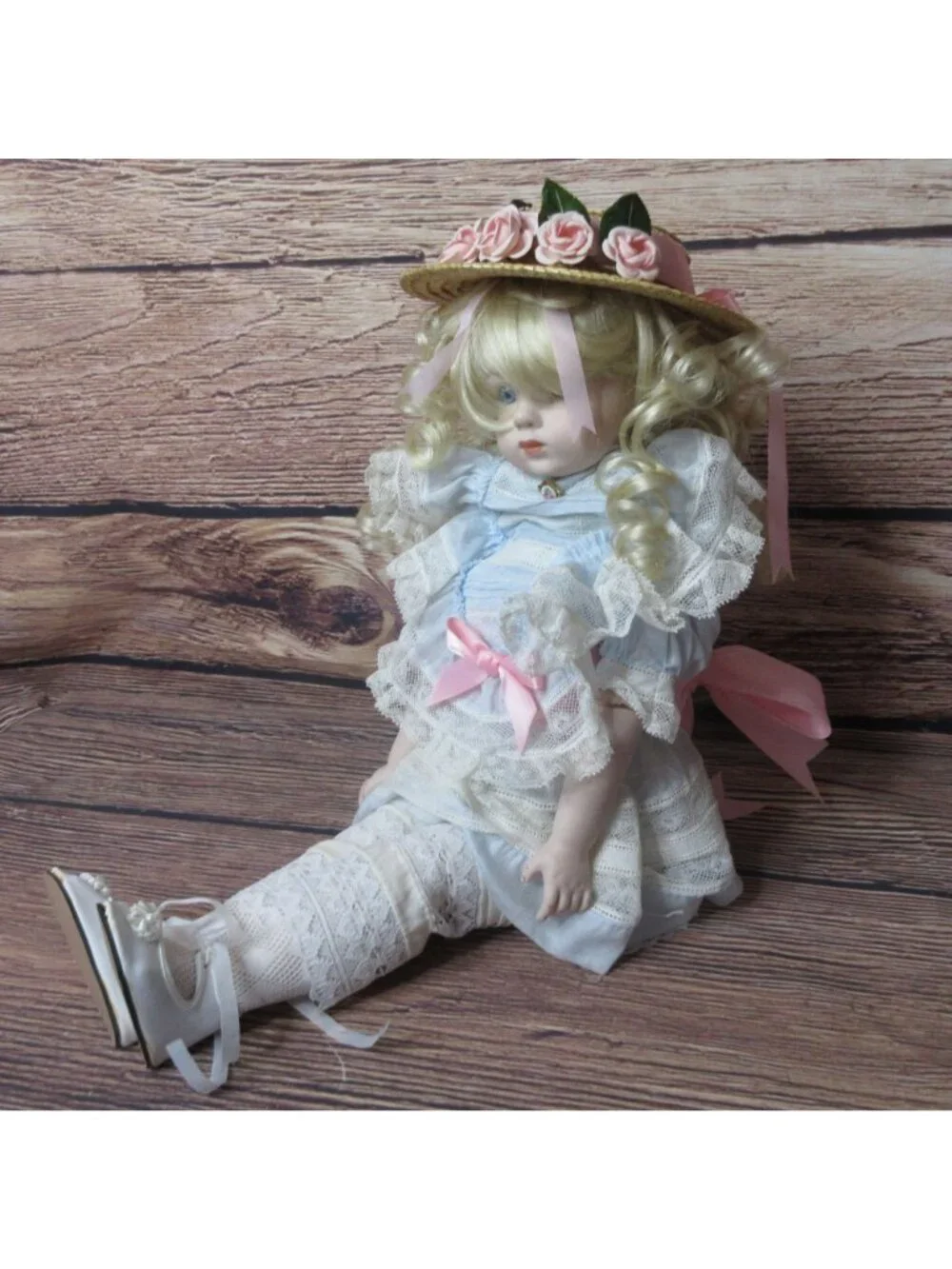 Vintage Fully Porcelain 20